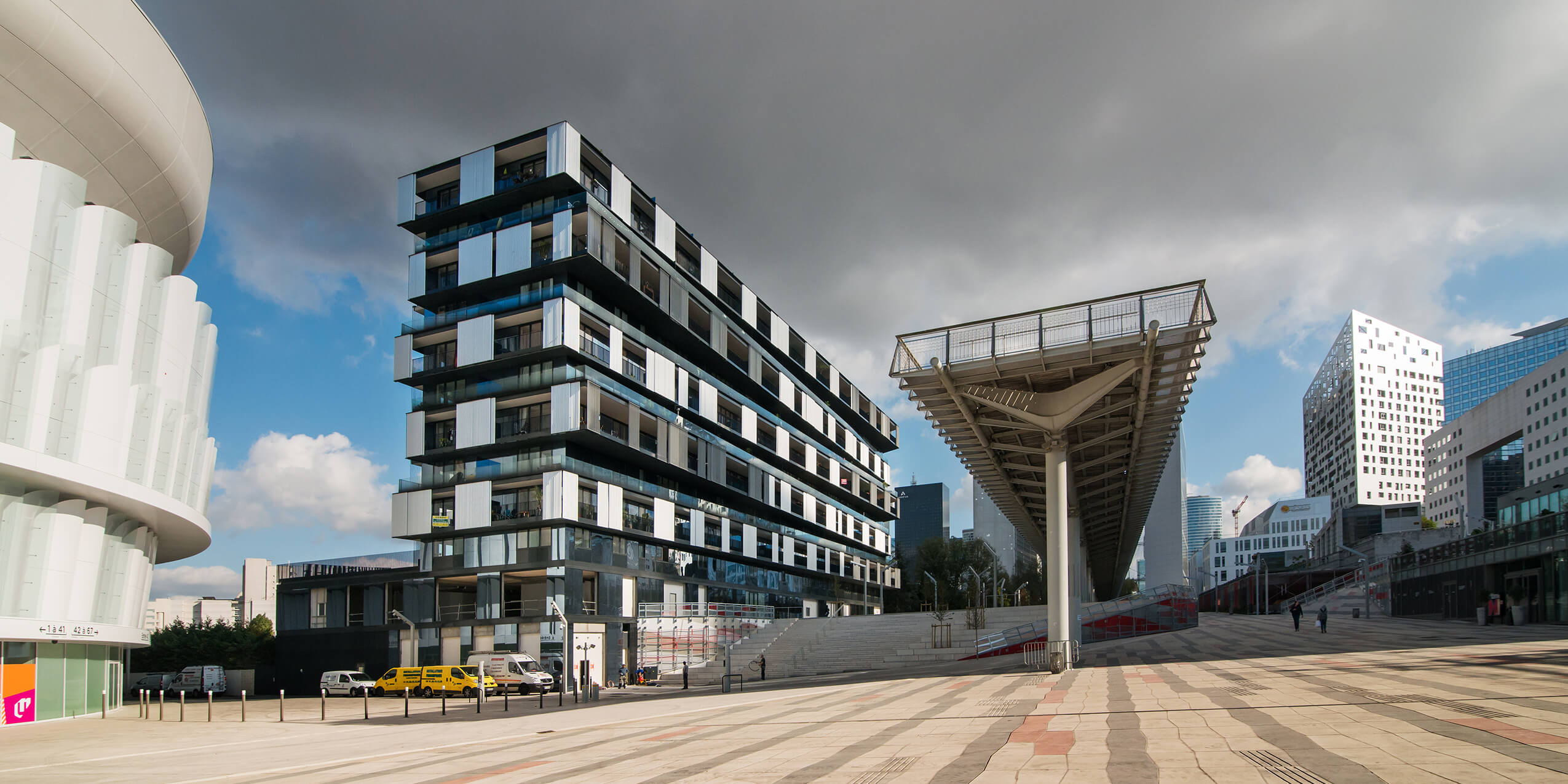 One Housing/Grande Arche 017-16498-couverture